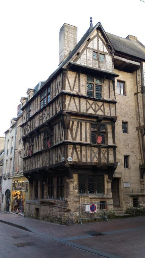 Chambre D'Hote Le 18-20 Saint-Martin-des-Entrees Luaran gambar